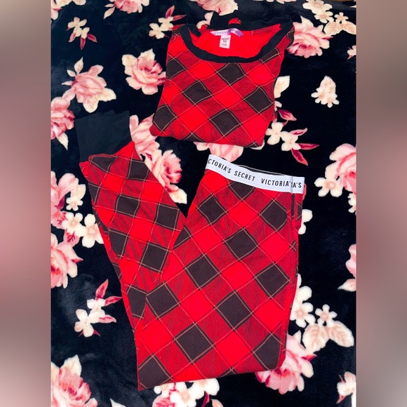 Victorias Secret Plaid Red PJ Set ❤️ - Picture 1 of 5